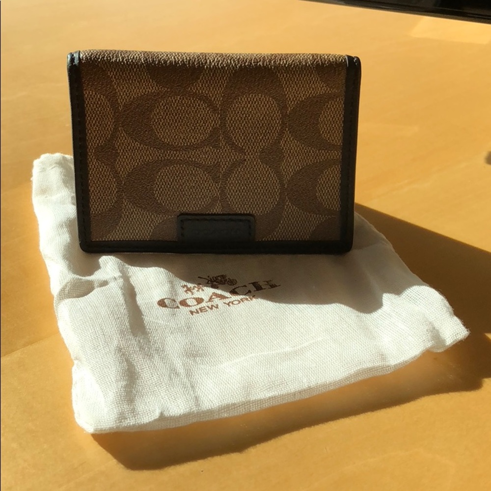 COACH Passcase ID wallet